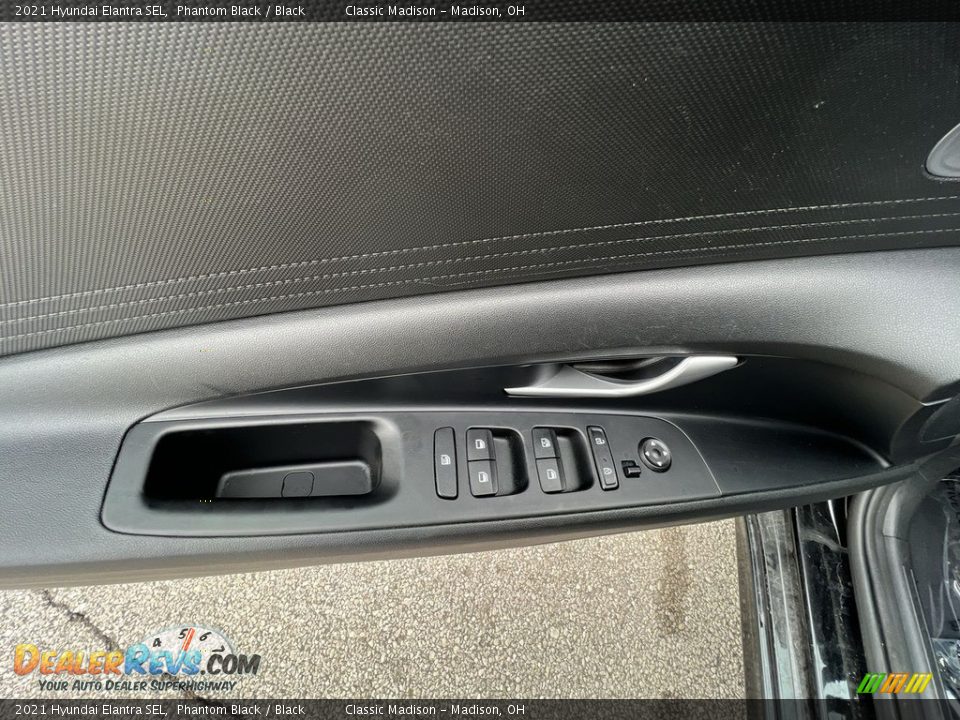 Door Panel of 2021 Hyundai Elantra SEL Photo #8