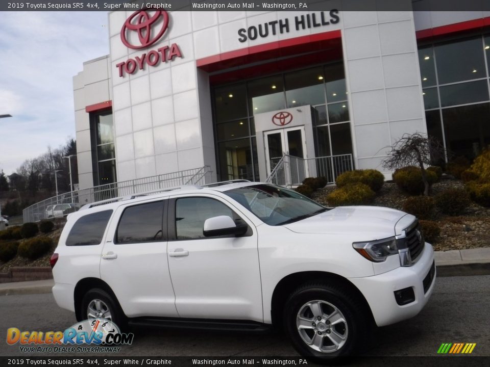 2019 Toyota Sequoia SR5 4x4 Super White / Graphite Photo #2