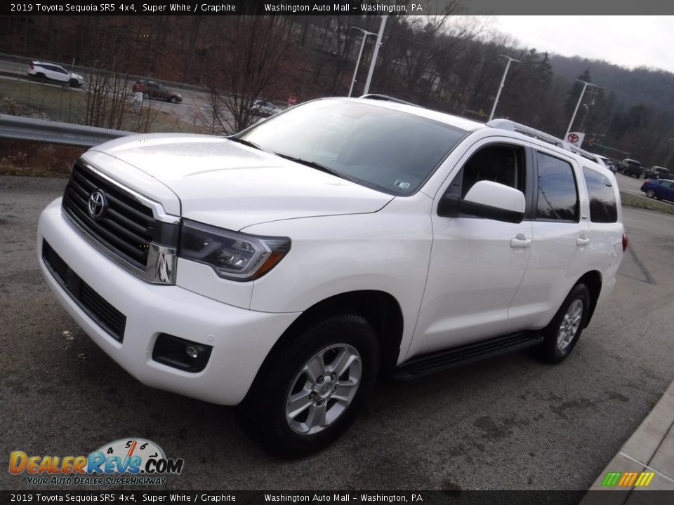 2019 Toyota Sequoia SR5 4x4 Super White / Graphite Photo #14