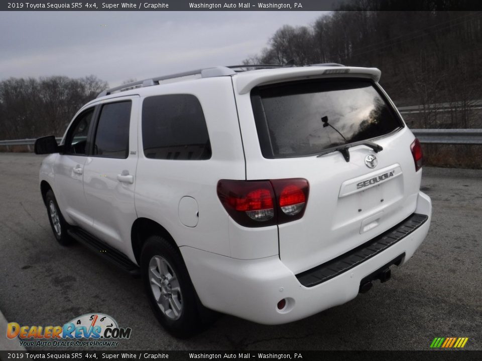 2019 Toyota Sequoia SR5 4x4 Super White / Graphite Photo #17