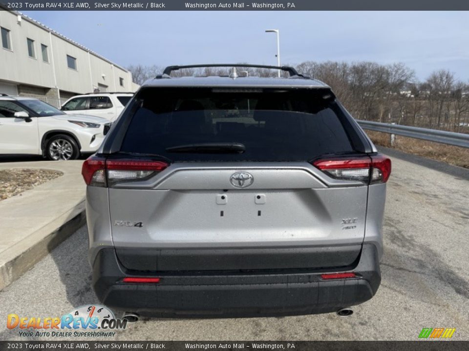 2023 Toyota RAV4 XLE AWD Silver Sky Metallic / Black Photo #8