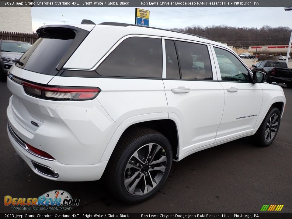 2023 Jeep Grand Cherokee Overland 4XE Bright White / Global Black Photo #6