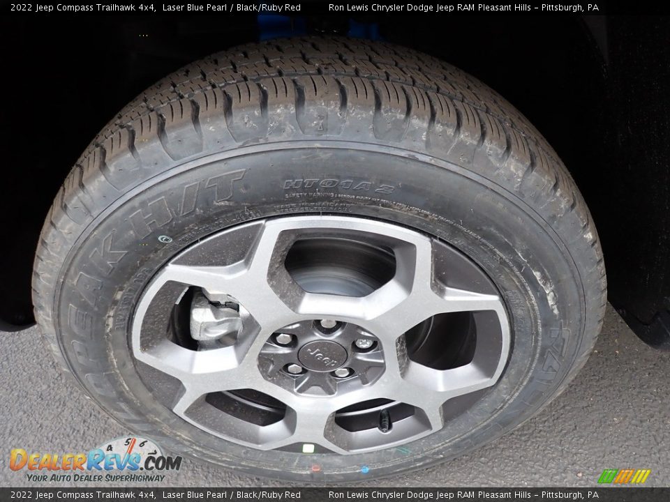 2022 Jeep Compass Trailhawk 4x4 Laser Blue Pearl / Black/Ruby Red Photo #10