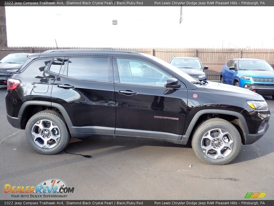 2022 Jeep Compass Trailhawk 4x4 Diamond Black Crystal Pearl / Black/Ruby Red Photo #7