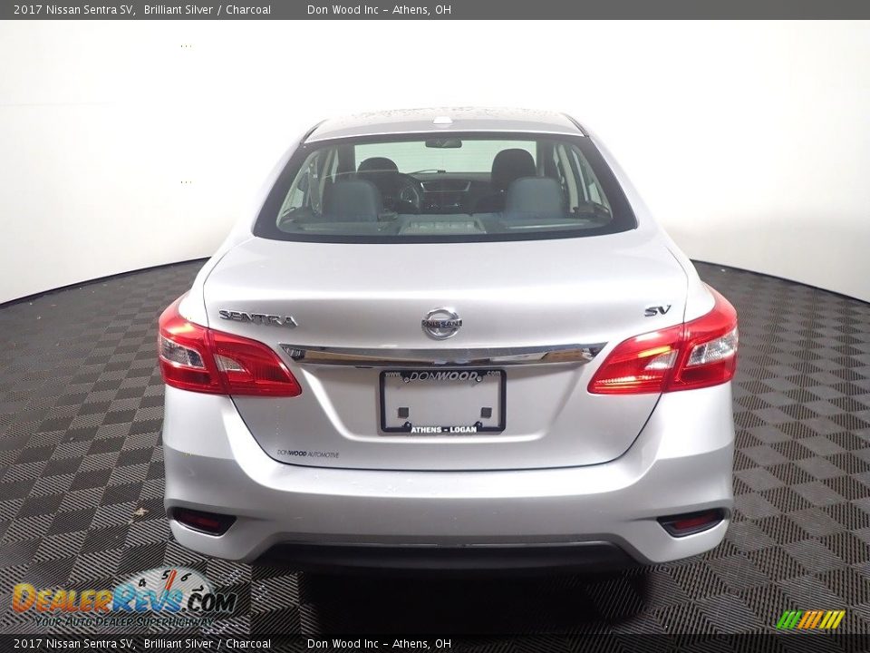 2017 Nissan Sentra SV Brilliant Silver / Charcoal Photo #11