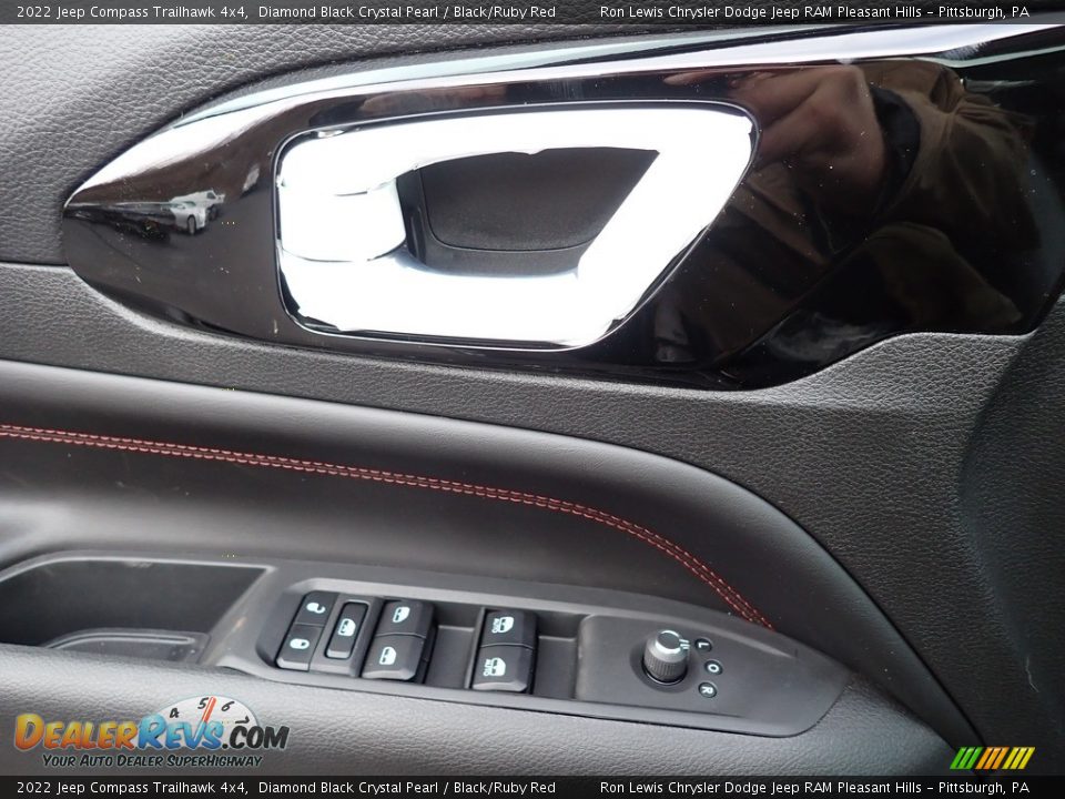 2022 Jeep Compass Trailhawk 4x4 Diamond Black Crystal Pearl / Black/Ruby Red Photo #17