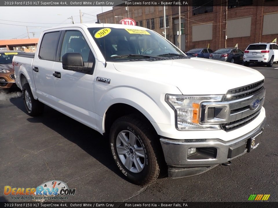 2019 Ford F150 XLT SuperCrew 4x4 Oxford White / Earth Gray Photo #2