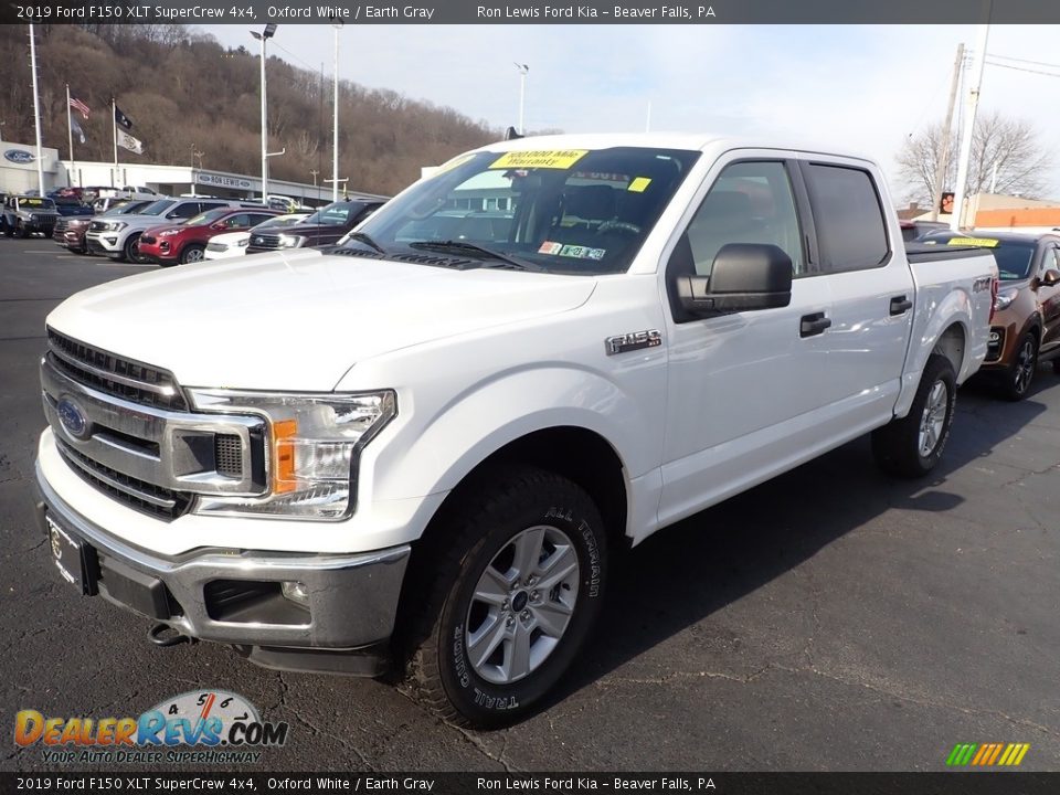 2019 Ford F150 XLT SuperCrew 4x4 Oxford White / Earth Gray Photo #4