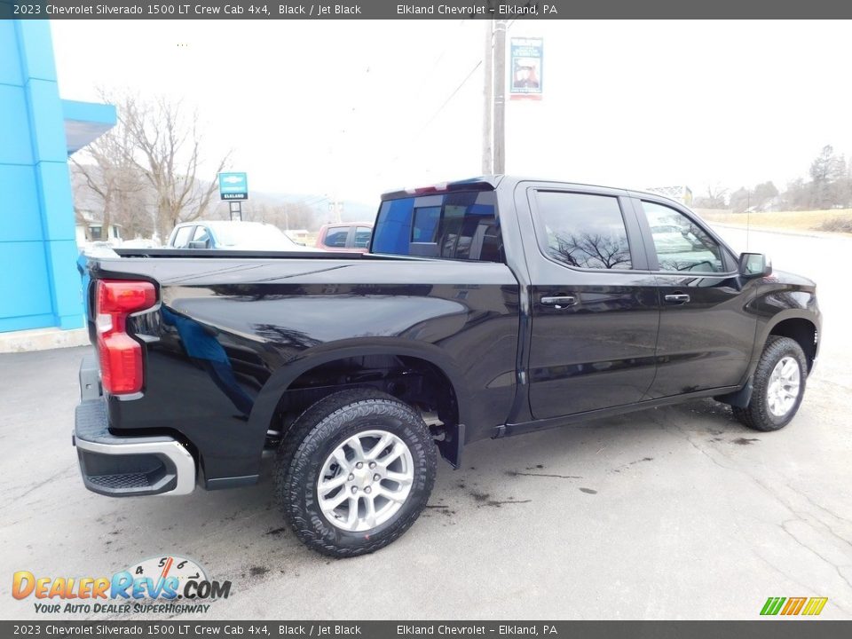 2023 Chevrolet Silverado 1500 LT Crew Cab 4x4 Black / Jet Black Photo #8