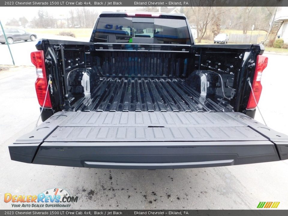 2023 Chevrolet Silverado 1500 LT Crew Cab 4x4 Black / Jet Black Photo #17