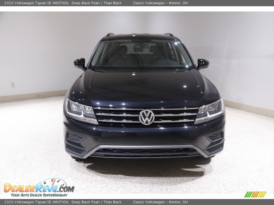 2020 Volkswagen Tiguan SE 4MOTION Deep Black Pearl / Titan Black Photo #2