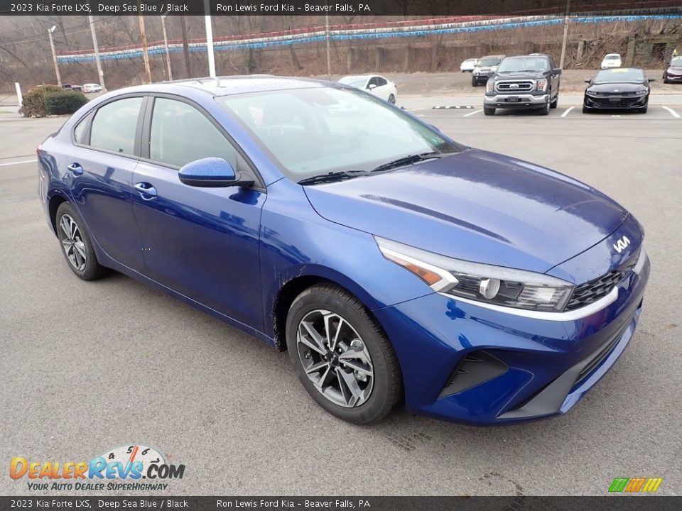 2023 Kia Forte LXS Deep Sea Blue / Black Photo #2