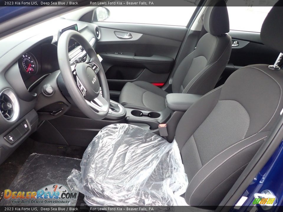 2023 Kia Forte LXS Deep Sea Blue / Black Photo #14