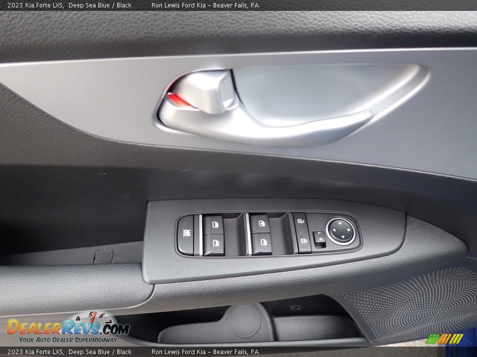 2023 Kia Forte LXS Deep Sea Blue / Black Photo #15