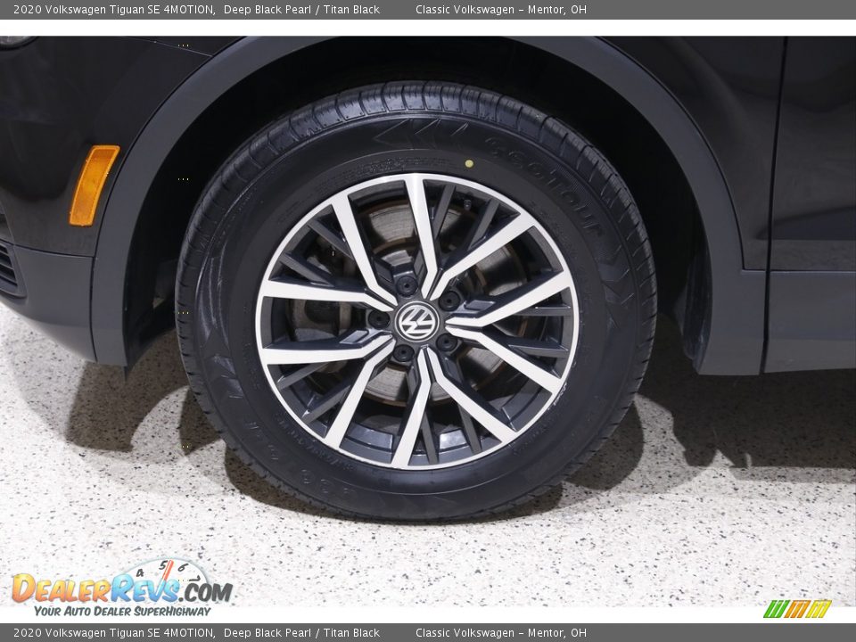 2020 Volkswagen Tiguan SE 4MOTION Wheel Photo #20