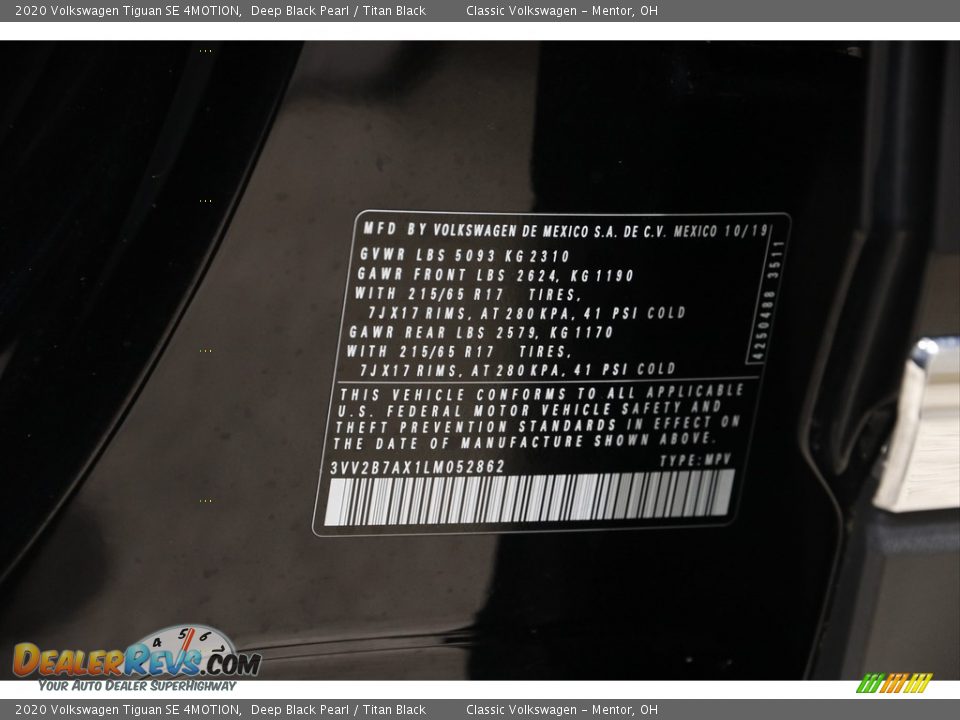 2020 Volkswagen Tiguan SE 4MOTION Deep Black Pearl / Titan Black Photo #21