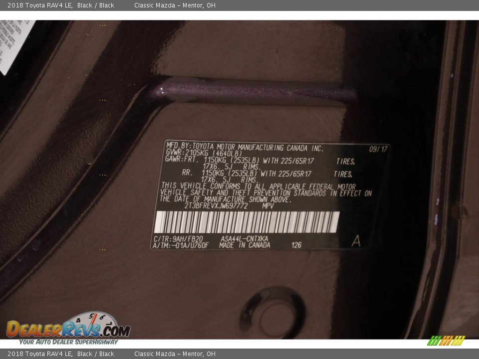 2018 Toyota RAV4 LE Black / Black Photo #21