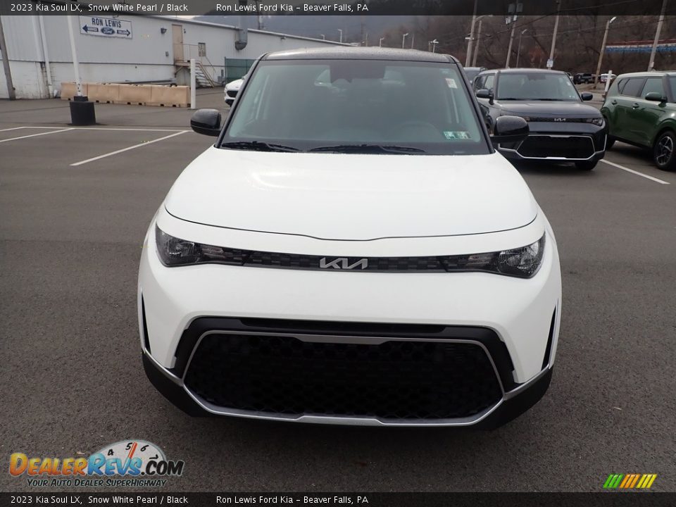 2023 Kia Soul LX Snow White Pearl / Black Photo #3
