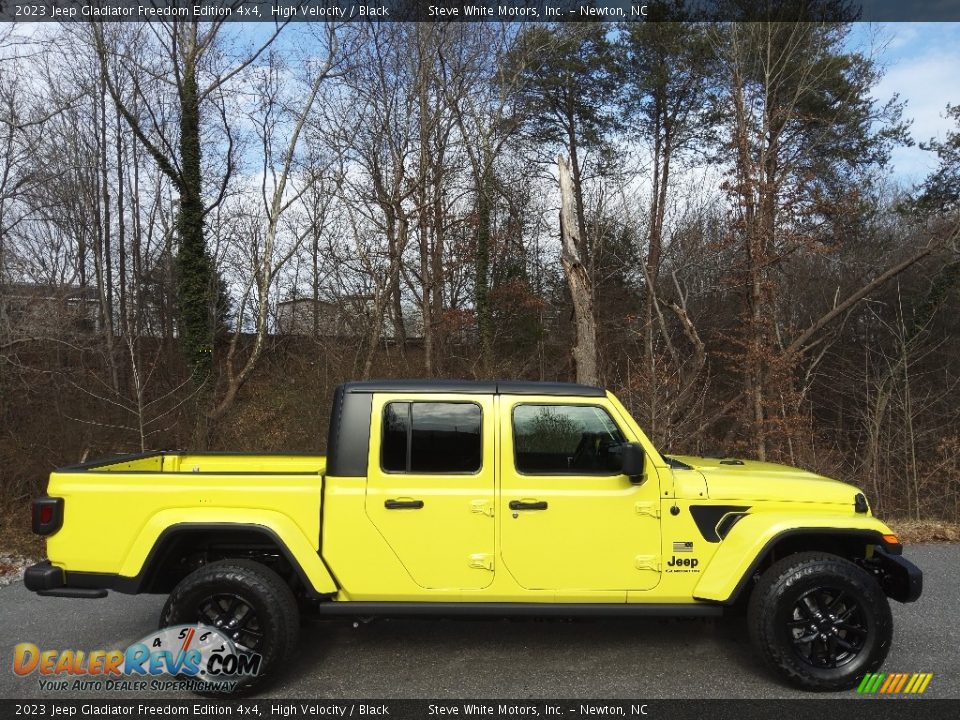 2023 Jeep Gladiator Freedom Edition 4x4 High Velocity / Black Photo #5