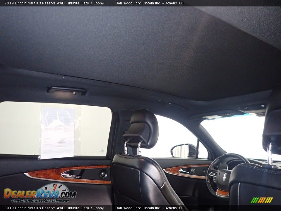 2019 Lincoln Nautilus Reserve AWD Infinite Black / Ebony Photo #2