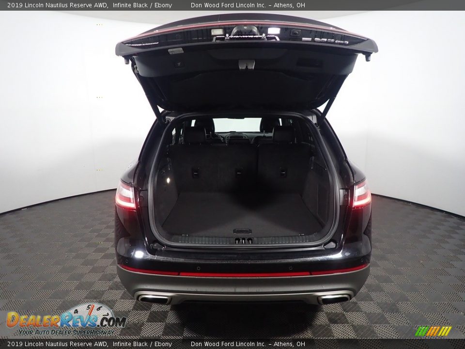 2019 Lincoln Nautilus Reserve AWD Infinite Black / Ebony Photo #16