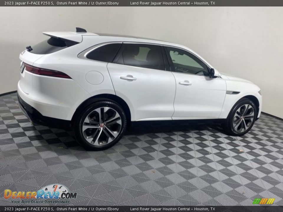 2023 Jaguar F-PACE P250 S Ostuni Pearl White / Lt Oyster/Ebony Photo #11