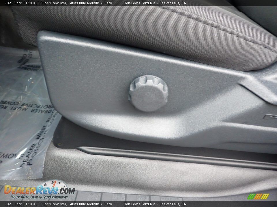 2022 Ford F150 XLT SuperCrew 4x4 Atlas Blue Metallic / Black Photo #15