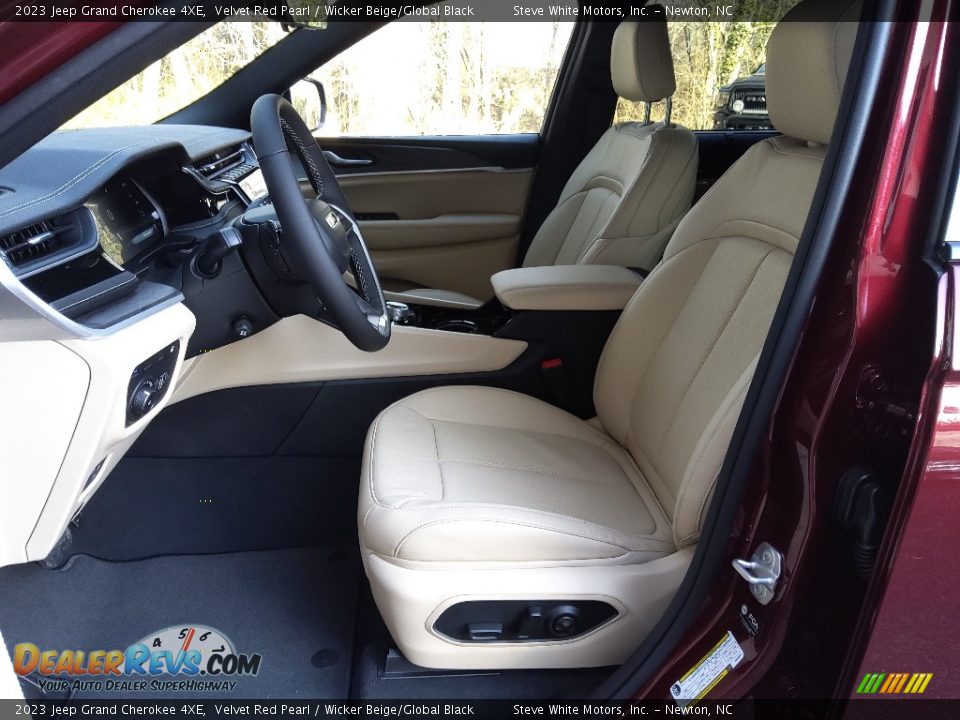 Front Seat of 2023 Jeep Grand Cherokee 4XE Photo #12