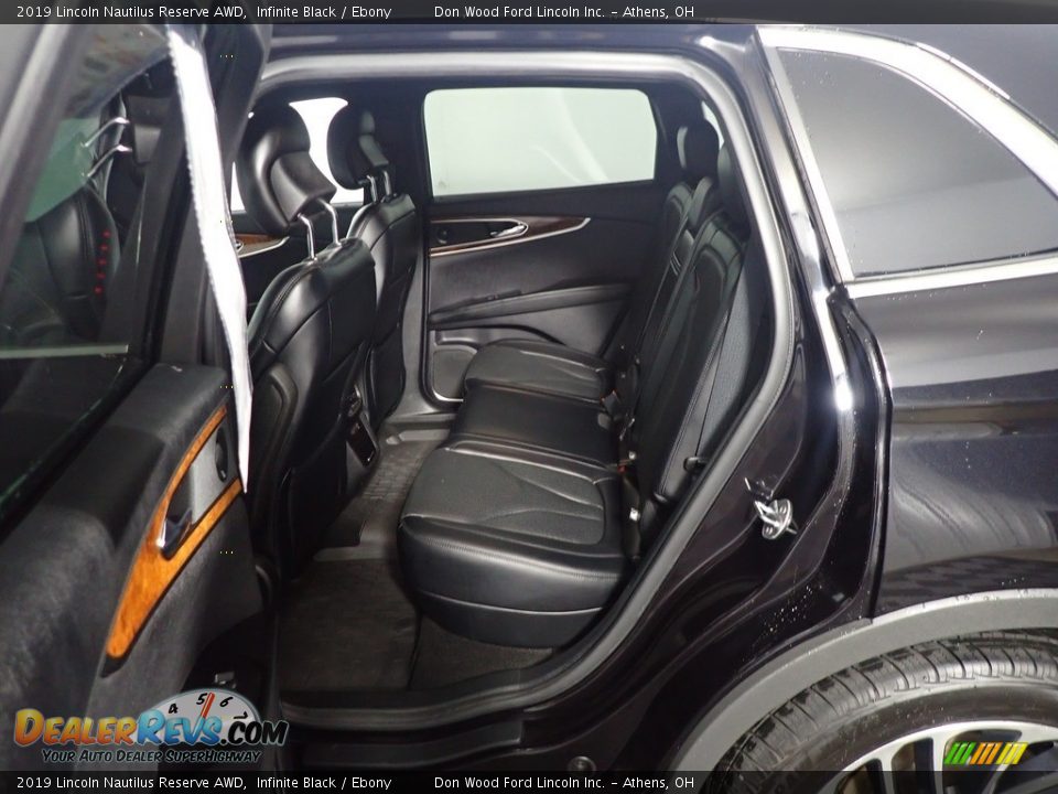 2019 Lincoln Nautilus Reserve AWD Infinite Black / Ebony Photo #36