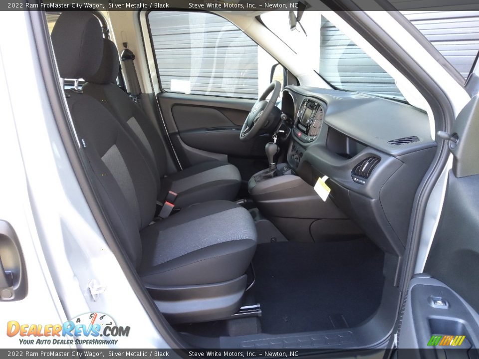 Front Seat of 2022 Ram ProMaster City Wagon Photo #16