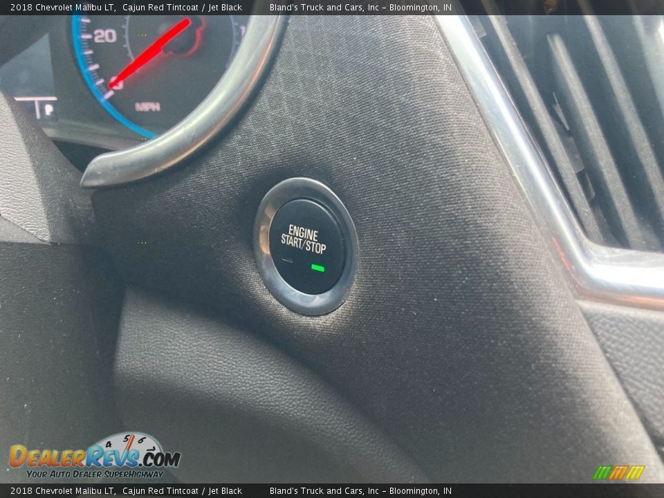2018 Chevrolet Malibu LT Cajun Red Tintcoat / Jet Black Photo #24