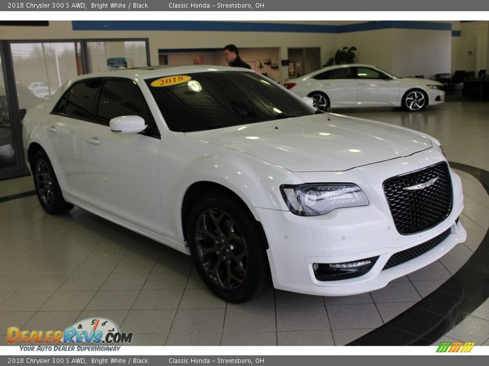2018 Chrysler 300 S AWD Bright White / Black Photo #3