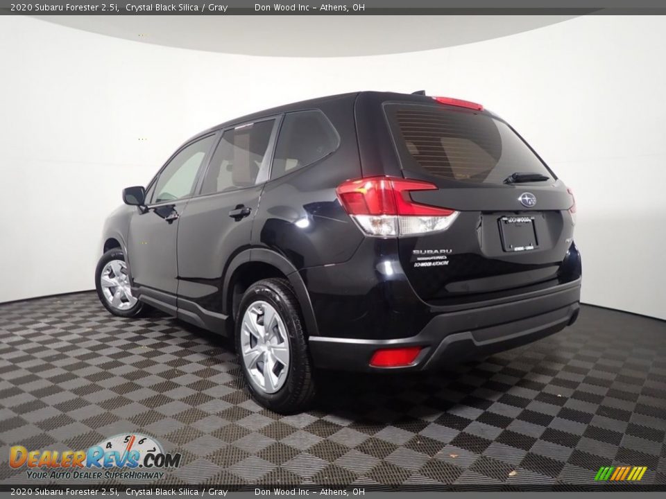 2020 Subaru Forester 2.5i Crystal Black Silica / Gray Photo #9
