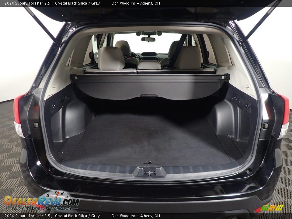 2020 Subaru Forester 2.5i Crystal Black Silica / Gray Photo #13