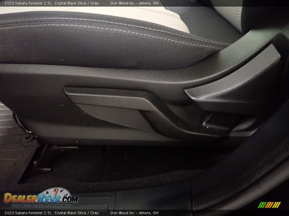 2020 Subaru Forester 2.5i Crystal Black Silica / Gray Photo #19