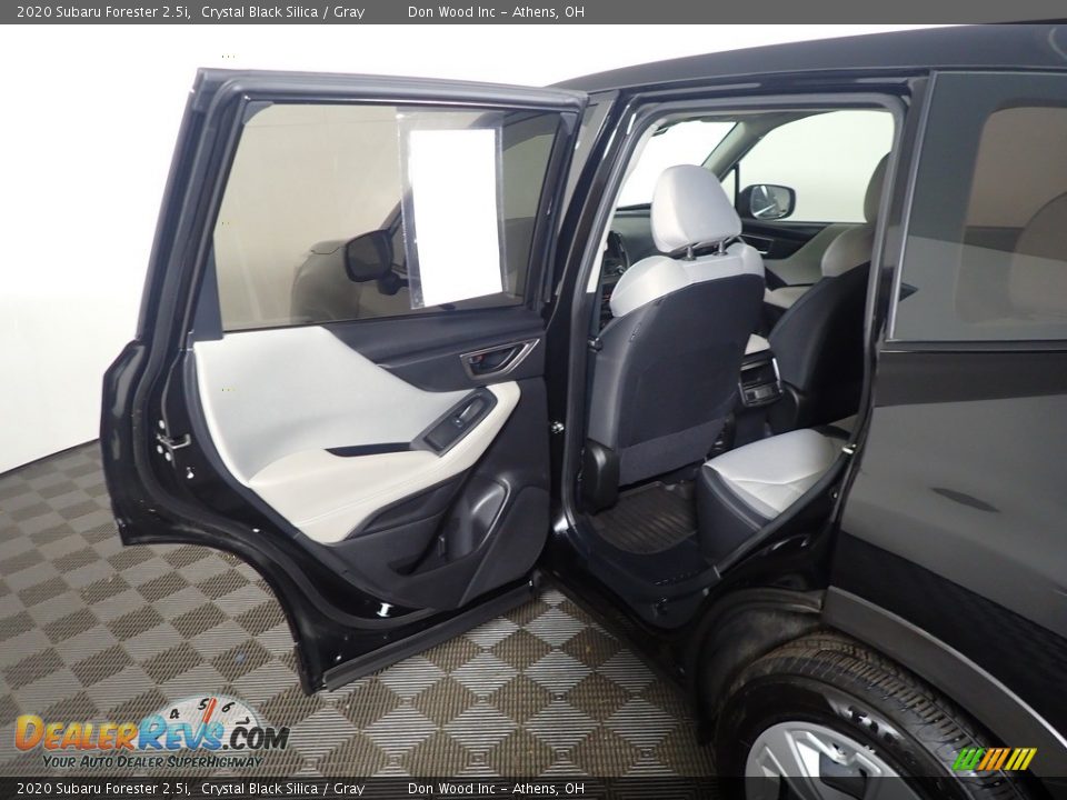 2020 Subaru Forester 2.5i Crystal Black Silica / Gray Photo #28
