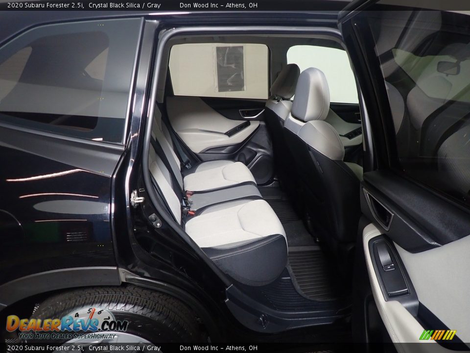 2020 Subaru Forester 2.5i Crystal Black Silica / Gray Photo #31