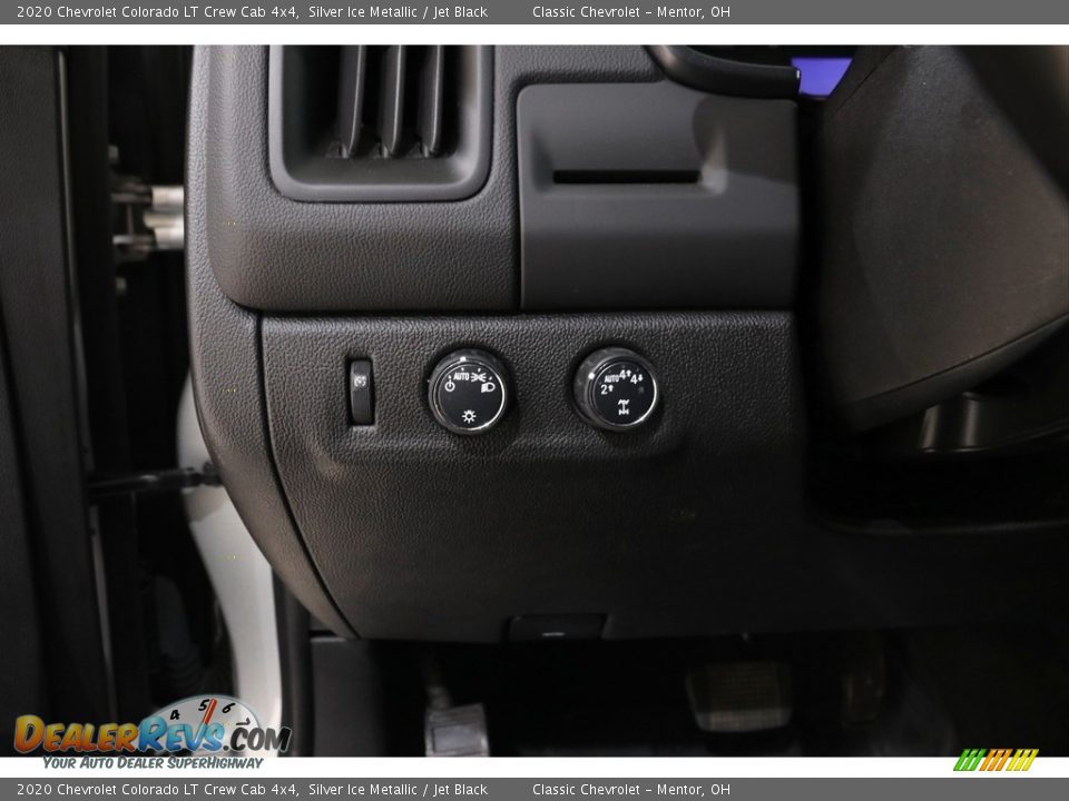 2020 Chevrolet Colorado LT Crew Cab 4x4 Silver Ice Metallic / Jet Black Photo #6