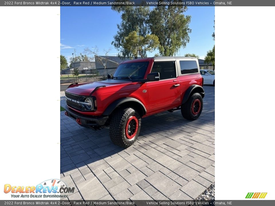 2022 Ford Bronco Wildtrak 4x4 2-Door Race Red / Medium Sandstone/Black Photo #1