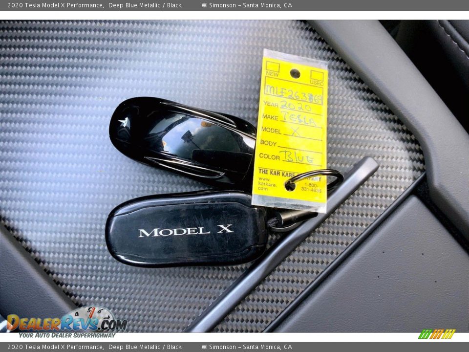 Keys of 2020 Tesla Model X Performance Photo #11