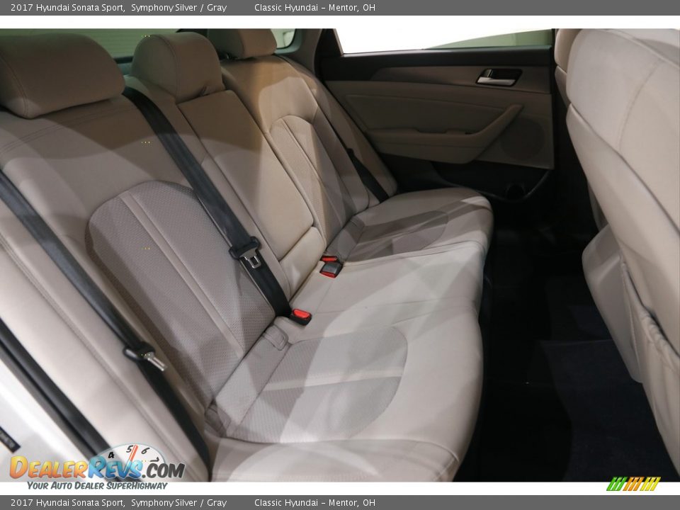 2017 Hyundai Sonata Sport Symphony Silver / Gray Photo #15
