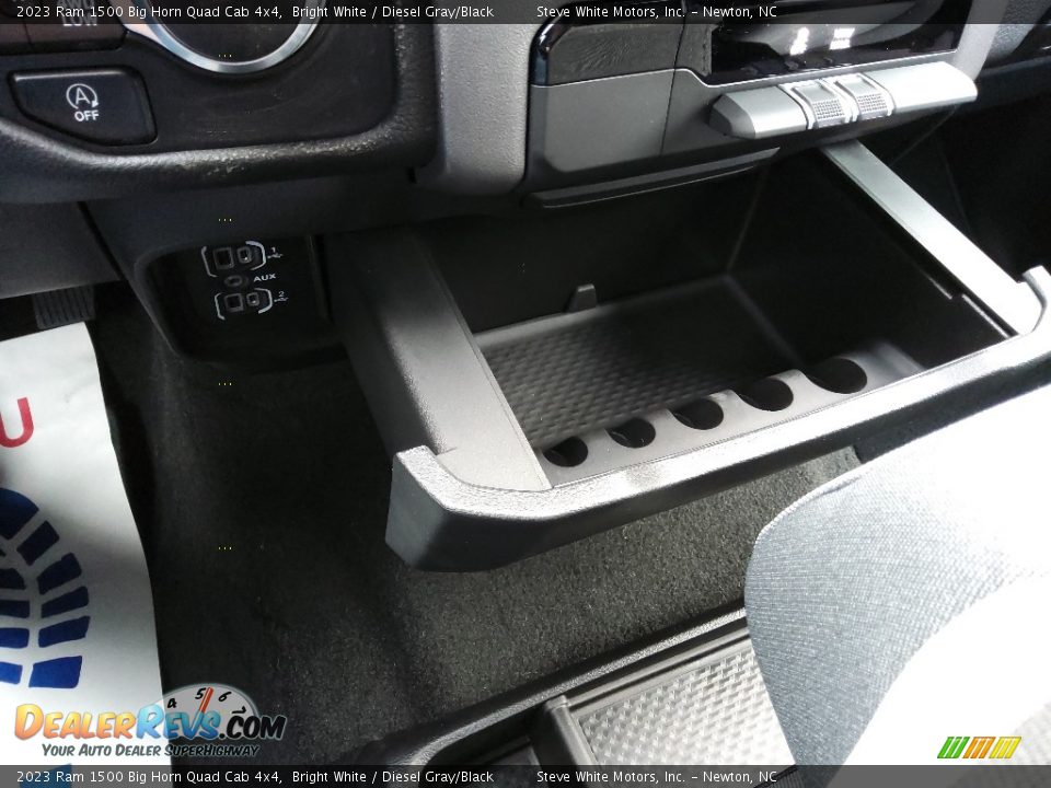 2023 Ram 1500 Big Horn Quad Cab 4x4 Bright White / Diesel Gray/Black Photo #26