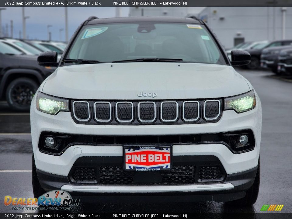 2022 Jeep Compass Limited 4x4 Bright White / Black Photo #2