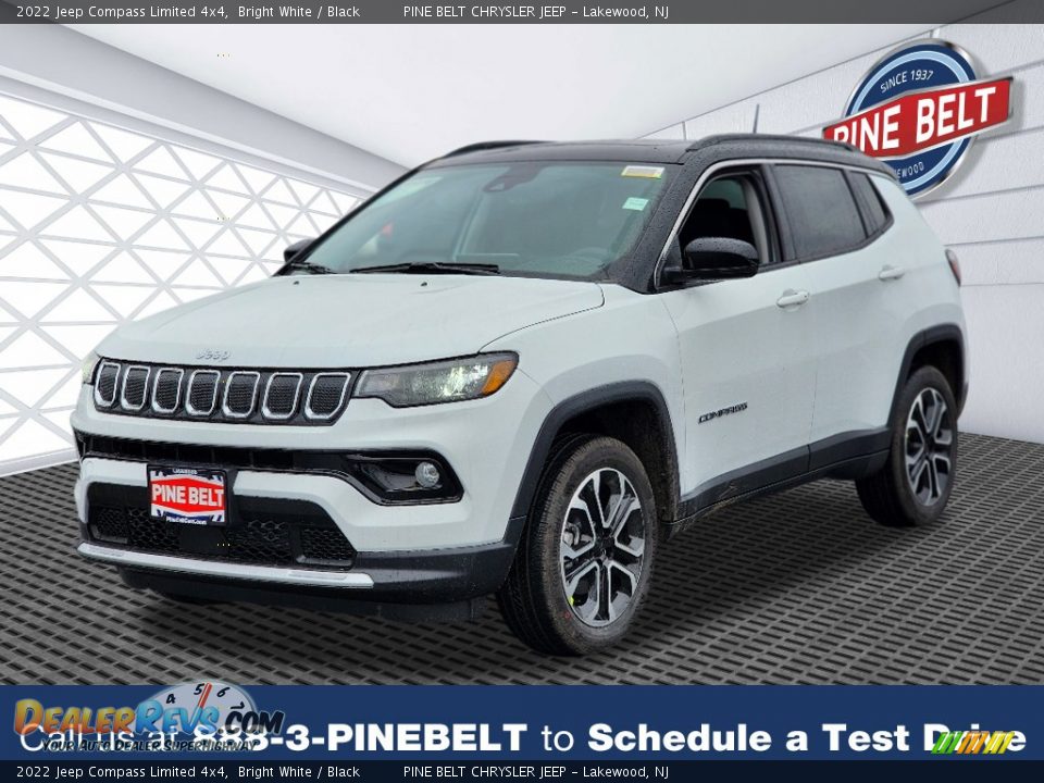 2022 Jeep Compass Limited 4x4 Bright White / Black Photo #1