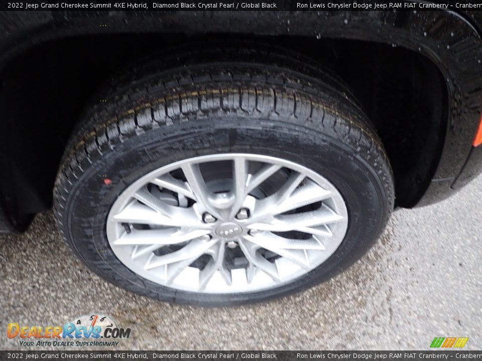 2022 Jeep Grand Cherokee Summit 4XE Hybrid Diamond Black Crystal Pearl / Global Black Photo #9