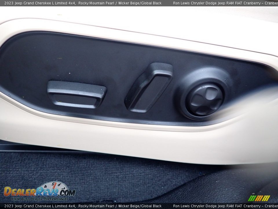 2023 Jeep Grand Cherokee L Limited 4x4 Rocky Mountain Pearl / Wicker Beige/Global Black Photo #15