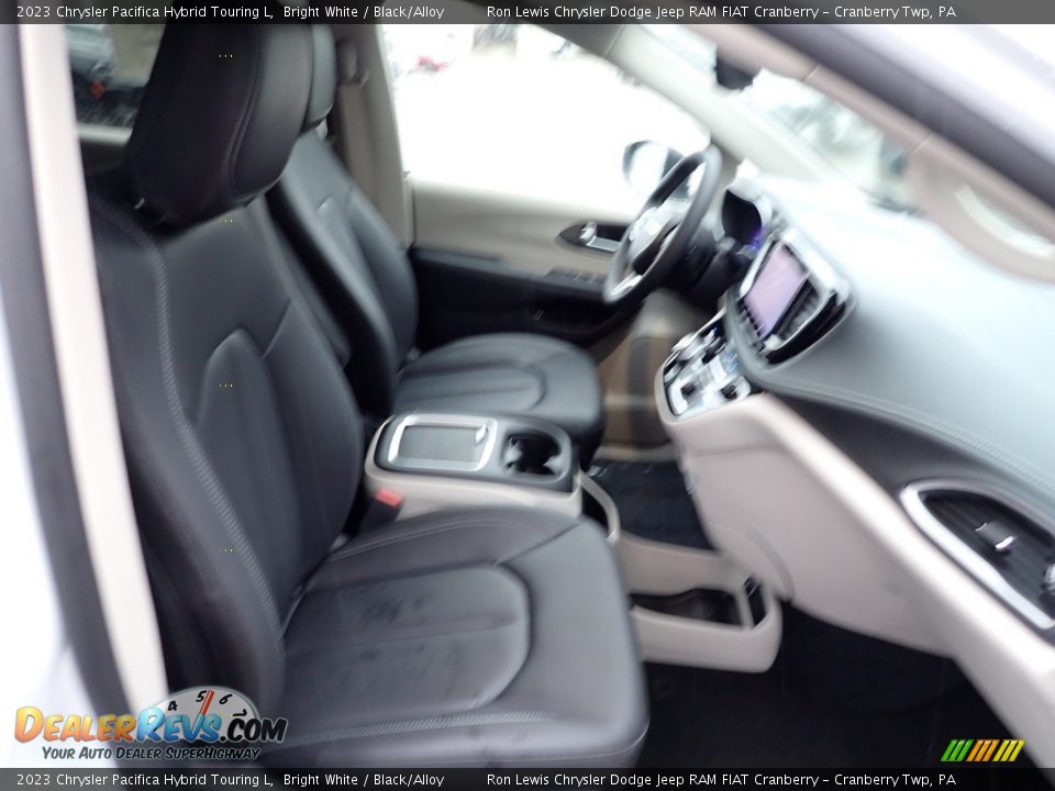 Front Seat of 2023 Chrysler Pacifica Hybrid Touring L Photo #10