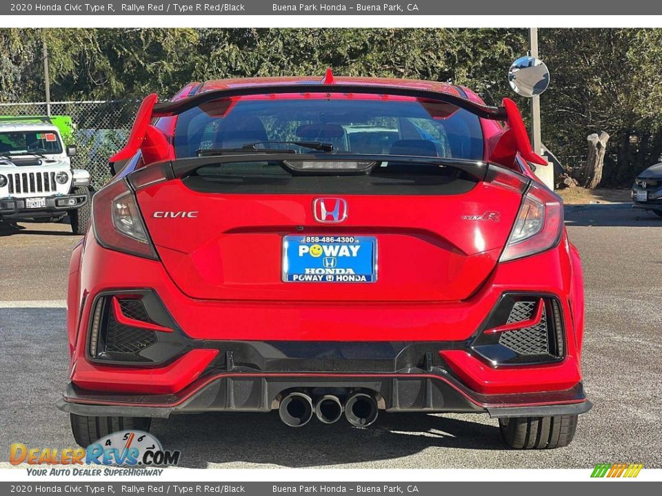 Exhaust of 2020 Honda Civic Type R Photo #5