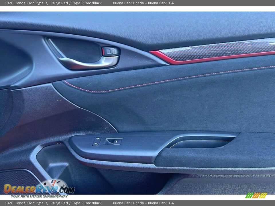 Door Panel of 2020 Honda Civic Type R Photo #18