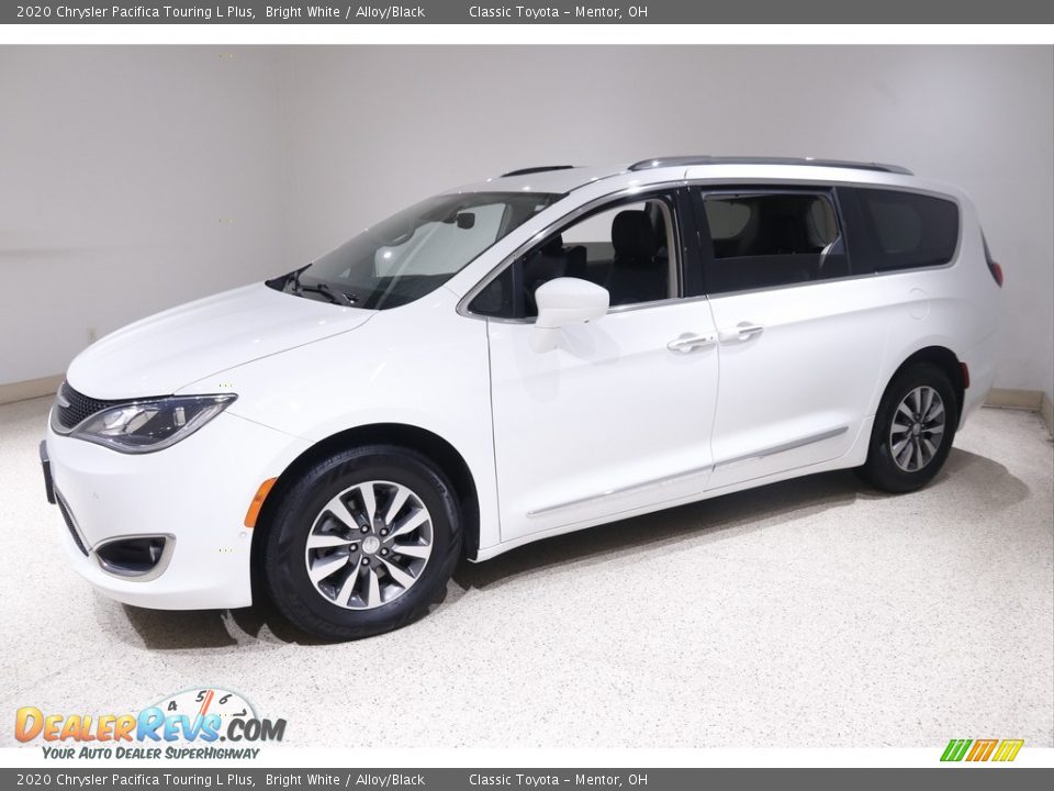2020 Chrysler Pacifica Touring L Plus Bright White / Alloy/Black Photo #3
